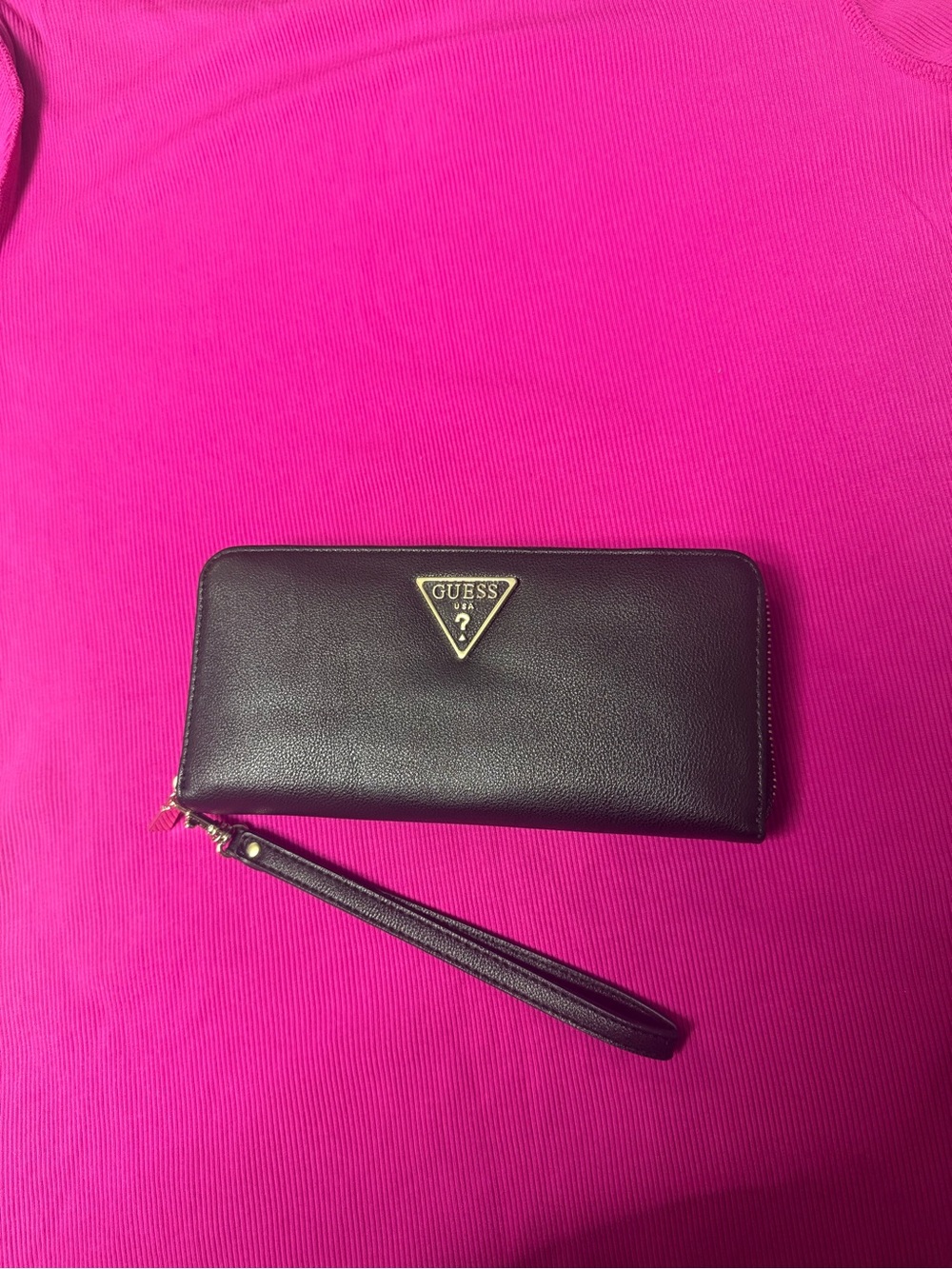 GUESS Black color  Zip-Around Wristlet Wallet with Gold Logo